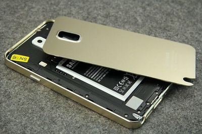 手机用金属外壳比塑料外壳有什么优势？